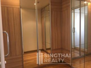 For RENT : The Rise Sukhumvit 39 / 3 Bedroom / 3 Bathrooms / 261 sqm / 100000 THB [5180423]