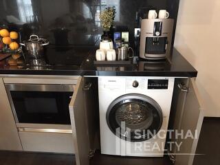 For RENT : The XXXIX by Sansiri / 2 Bedroom / 2 Bathrooms / 83 sqm / 100000 THB [5864555]