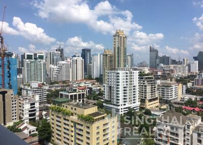 For RENT : D.S. Tower 1 Sukhumvit 33 / 3 Bedroom / 2 Bathrooms / 203 sqm / 100000 THB [6201977]