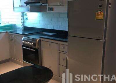 For RENT : D.S. Tower 1 Sukhumvit 33 / 3 Bedroom / 2 Bathrooms / 203 sqm / 100000 THB [6201977]