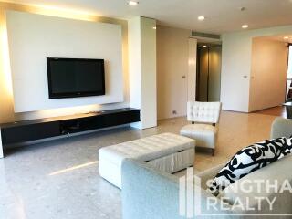 For RENT : Ficus Lane / 2 Bedroom / 3 Bathrooms / 200 sqm / 100000 THB [6253313]