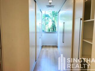 For RENT : Ficus Lane / 2 Bedroom / 3 Bathrooms / 200 sqm / 100000 THB [6253313]