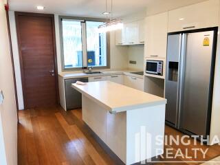 For RENT : Ficus Lane / 2 Bedroom / 3 Bathrooms / 200 sqm / 100000 THB [6253313]