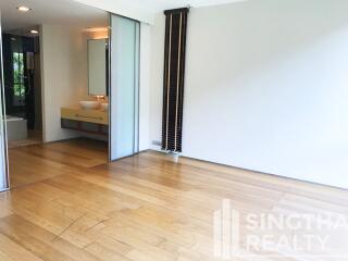 For RENT : Ficus Lane / 2 Bedroom / 3 Bathrooms / 200 sqm / 100000 THB [6253313]