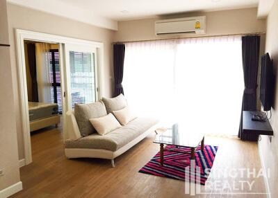 For RENT : Townhouse Ekkamai / 3 Bedroom / 4 Bathrooms / 351 sqm / 100000 THB [6689600]