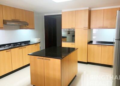 For RENT : Jaspal Residence 2 / 4 Bedroom / 4 Bathrooms / 280 sqm / 100000 THB [6901984]