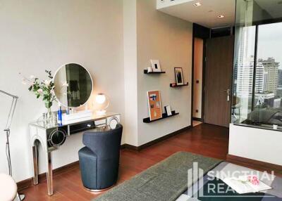 For RENT : Q 1 Sukhumvit / 2 Bedroom / 2 Bathrooms / 96 sqm / 100000 THB [7294245]