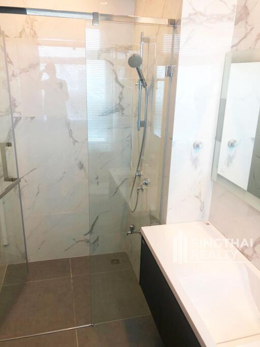 For RENT : The Madison / 3 Bedroom / 3 Bathrooms / 181 sqm / 100000 THB [7607976]