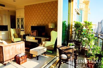 For RENT : Royce Private Residences / 3 Bedroom / 3 Bathrooms / 144 sqm / 100000 THB [7964414]