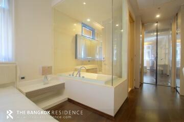 For RENT : The XXXIX by Sansiri / 2 Bedroom / 2 Bathrooms / 108 sqm / 100000 THB [7991842]