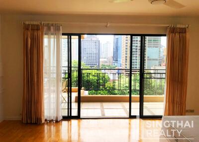 For RENT : TBI Tower / 3 Bedroom / 4 Bathrooms / 447 sqm / 100000 THB [8270755]