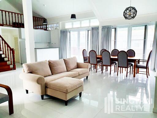 For RENT : House Phrakanong / 4 Bedroom / 4 Bathrooms / 251 sqm / 100000 THB [8567257]