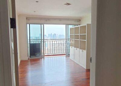 For RENT : Sathorn Park Place / 3 Bedroom / 3 Bathrooms / 296 sqm / 100000 THB [8919707]
