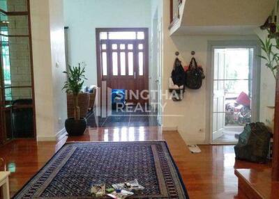 For RENT : House Phrakanong / 4 Bedroom / 5 Bathrooms / 360 sqm / 100000 THB [8920264]