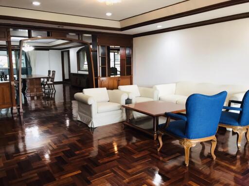 For RENT : G.M. Mansion / 4 Bedroom / 4 Bathrooms / 450 sqm / 100000 THB [9634036]