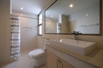 For RENT : House Phromphong / 3 Bedroom / 4 Bathrooms / 400 sqm / 100000 THB [9710963]