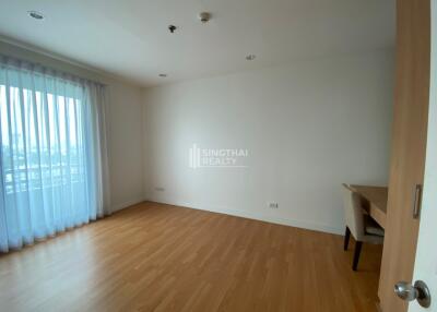 For RENT : Charoenjai place / 4 Bedroom / 4 Bathrooms / 332 sqm / 100000 THB [9989205]