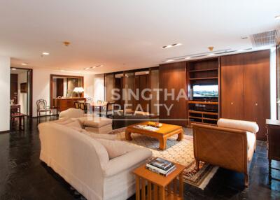 For RENT : President Place / 2 Bedroom / 2 Bathrooms / 223 sqm / 100000 THB [10265136]