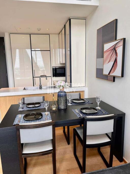 For RENT : BEATNIQ Sukhumvit 32 / 2 Bedroom / 2 Bathrooms / 104 sqm / 100000 THB [10356664]