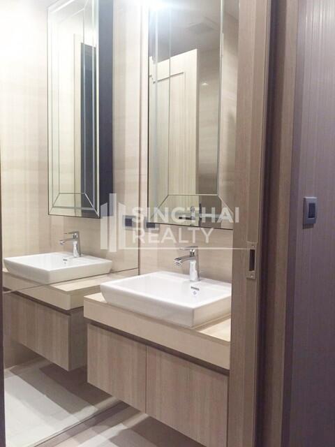 For RENT : The XXXIX by Sansiri / 2 Bedroom / 2 Bathrooms / 121 sqm / 110000 THB [3516875]