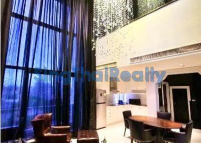 For RENT : The Emporio Place / 2 Bedroom / 3 Bathrooms / 137 sqm / 110000 THB [3639242]