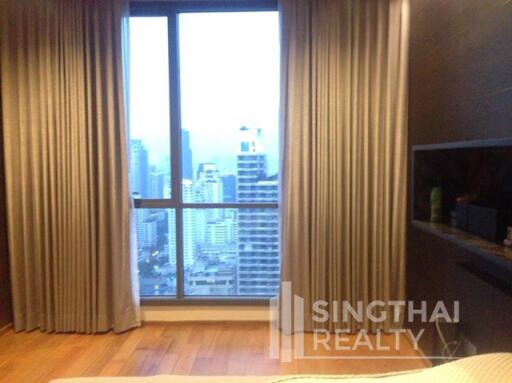 For RENT : Hyde Sukhumvit 13 / 3 Bedroom / 3 Bathrooms / 151 sqm / 110000 THB [5461070]