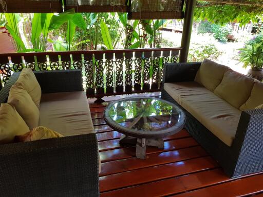 Beach Villa 4 Bedroom in Bang Por with private pool and garden