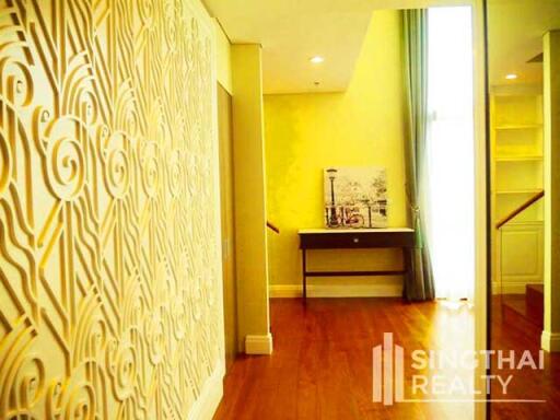 For RENT : Bright Sukhumvit 24 / 3 Bedroom / 3 Bathrooms / 181 sqm / 110000 THB [6506331]