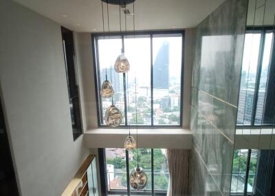 For RENT : BEATNIQ Sukhumvit 32 / 2 Bedroom / 2 Bathrooms / 103 sqm / 110000 THB [9700052]