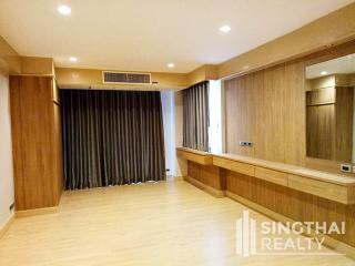 For RENT : Raj Mansion / 4 Bedroom / 4 Bathrooms / 381 sqm / 115000 THB [7488908]