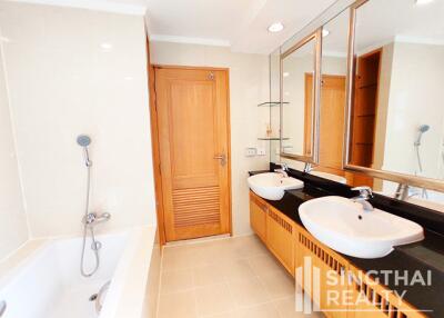 For RENT : GM Height / 4 Bedroom / 3 Bathrooms / 274 sqm / 115000 THB [8855099]