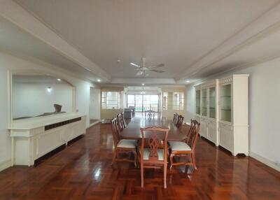 For RENT : G.M. Mansion / 4 Bedroom / 4 Bathrooms / 450 sqm / 115000 THB [10075332]