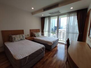 For RENT : GM Height / 3 Bedroom / 4 Bathrooms / 274 sqm / 115000 THB [R10674]