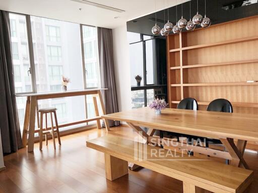 For RENT : Quattro by Sansiri / 3 Bedroom / 3 Bathrooms / 123 sqm / 120000 THB [4949546]