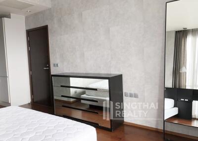 For RENT : Quattro by Sansiri / 3 Bedroom / 3 Bathrooms / 123 sqm / 120000 THB [4949546]