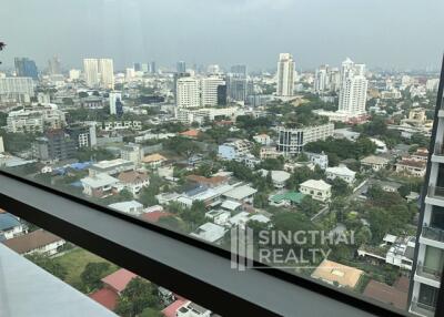 For RENT : Quattro by Sansiri / 3 Bedroom / 3 Bathrooms / 123 sqm / 120000 THB [4949546]