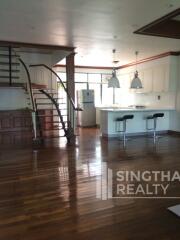 For RENT : House Ekkamai / 3 Bedroom / 4 Bathrooms / 281 sqm / 120000 THB [5790437]