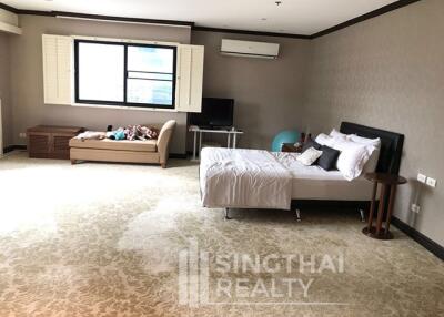 For RENT : Kallista Mansion / 4 Bedroom / 3 Bathrooms / 316 sqm / 120000 THB [6158329]