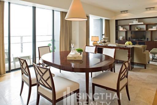 For RENT : The Met / 3 Bedroom / 3 Bathrooms / 195 sqm / 120000 THB [6145989]