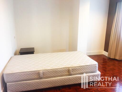 For RENT : Phirom Garden Residence / 3 Bedroom / 3 Bathrooms / 281 sqm / 120000 THB [6395878]