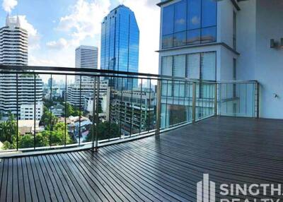 For RENT : Domus / 2 Bedroom / 3 Bathrooms / 168 sqm / 120000 THB [6564744]