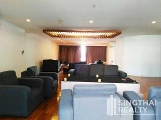 For RENT : Bangkapi Mansion / 4 Bedroom / 4 Bathrooms / 381 sqm / 120000 THB [6563571]