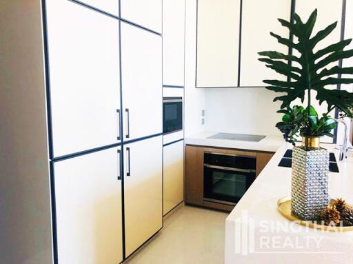 For RENT : BEATNIQ Sukhumvit 32 / 2 Bedroom / 2 Bathrooms / 108 sqm / 120000 THB [6595366]