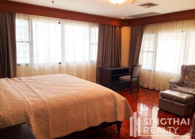 For RENT : Le Raffine Sukhumvit 24 / 3 Bedroom / 3 Bathrooms / 371 sqm / 120000 THB [6736212]