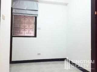 For RENT : Phirom Garden Residence / 3 Bedroom / 3 Bathrooms / 281 sqm / 120000 THB [7162563]