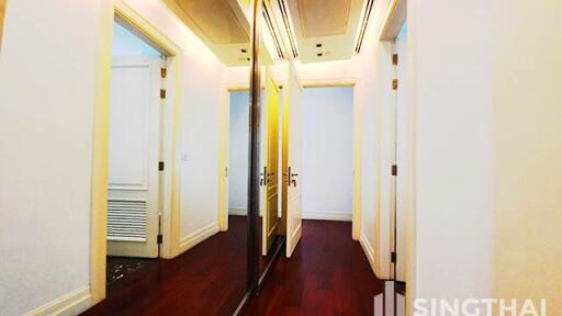 For RENT : Le Raffine Jambu Dvipa Sukhumvit 39 / 2 Bedroom / 3 Bathrooms / 237 sqm / 120000 THB [7343153]