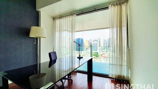 For RENT : Le Raffine Jambu Dvipa Sukhumvit 39 / 2 Bedroom / 3 Bathrooms / 237 sqm / 120000 THB [7343153]