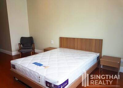 For RENT : Bright Sukhumvit 24 / 3 Bedroom / 3 Bathrooms / 184 sqm / 120000 THB [7466926]