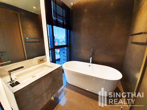 For RENT : The Monument Thong Lo / 2 Bedroom / 3 Bathrooms / 126 sqm / 120000 THB [8215649]