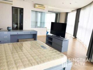 For RENT : Sky Walk Condominium / 3 Bedroom / 3 Bathrooms / 193 sqm / 120000 THB [8217990]